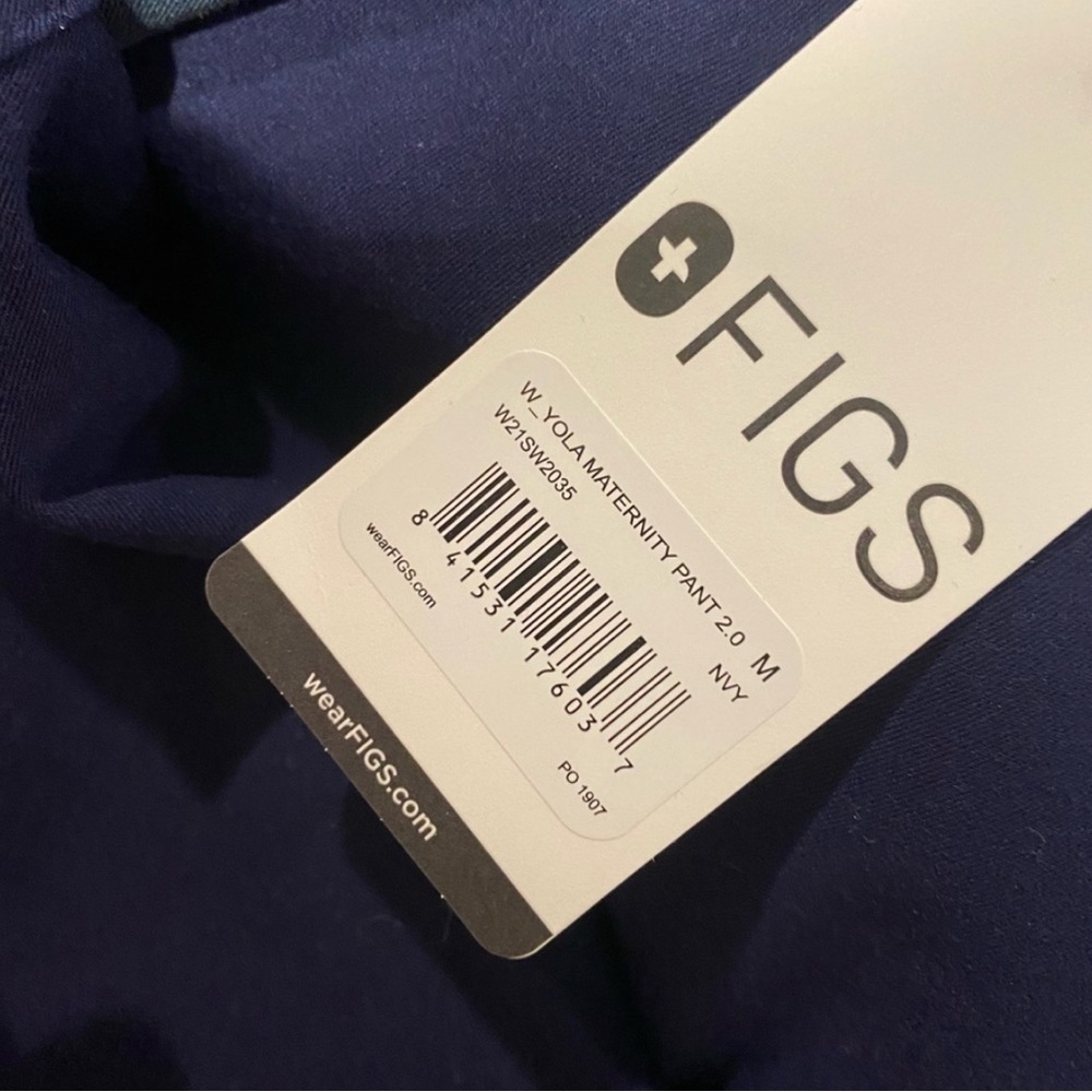 Navy maternity figs (medium)
